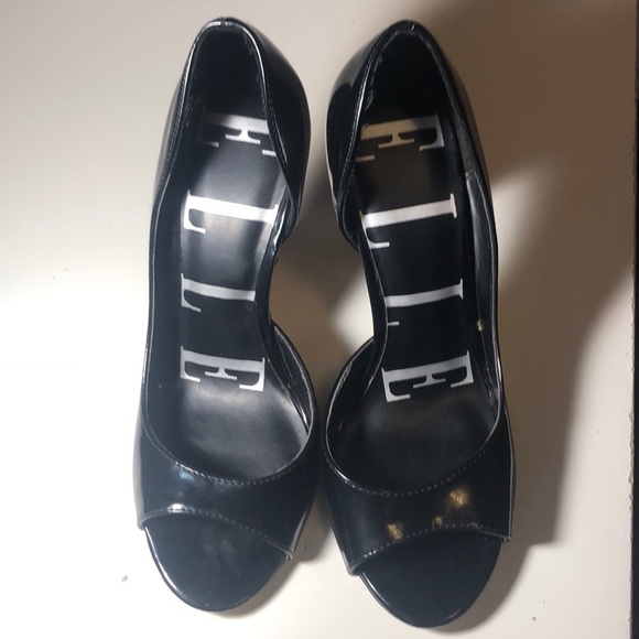ELLE  Black patent vynil open toe pumps sz. 7.5 - Picture 8 of 8